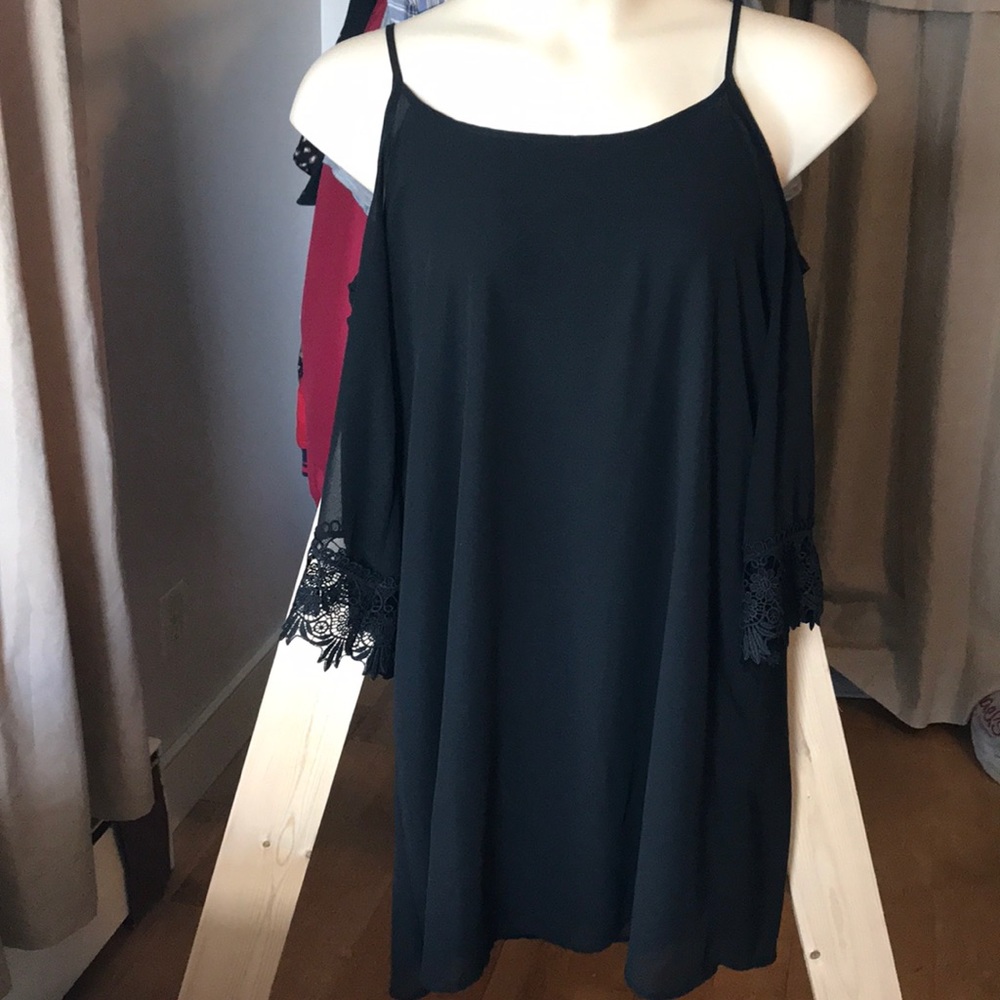 Lace Cold Shoulder Summer Dress
